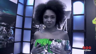 GGG PISS – LATINA SLIM BEAUTY LOVES PISS AND BIG FAT COCK