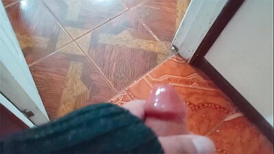 Muslim woman in hijab gets fucked and gets her face covered in cum – creampie.